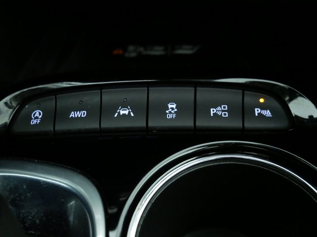 Used 2021 Buick Encore GX Essence w/ Advanced Technology Package image 32