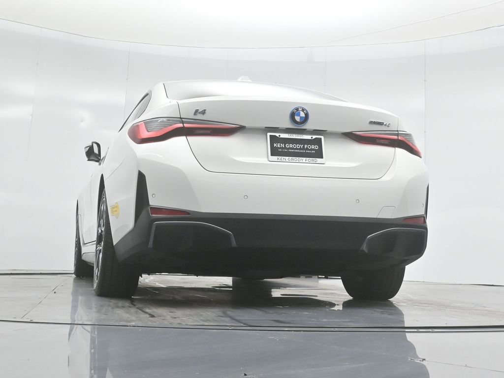 Used 2022 BMW i4 eDrive40 w/ Premium Package image 49