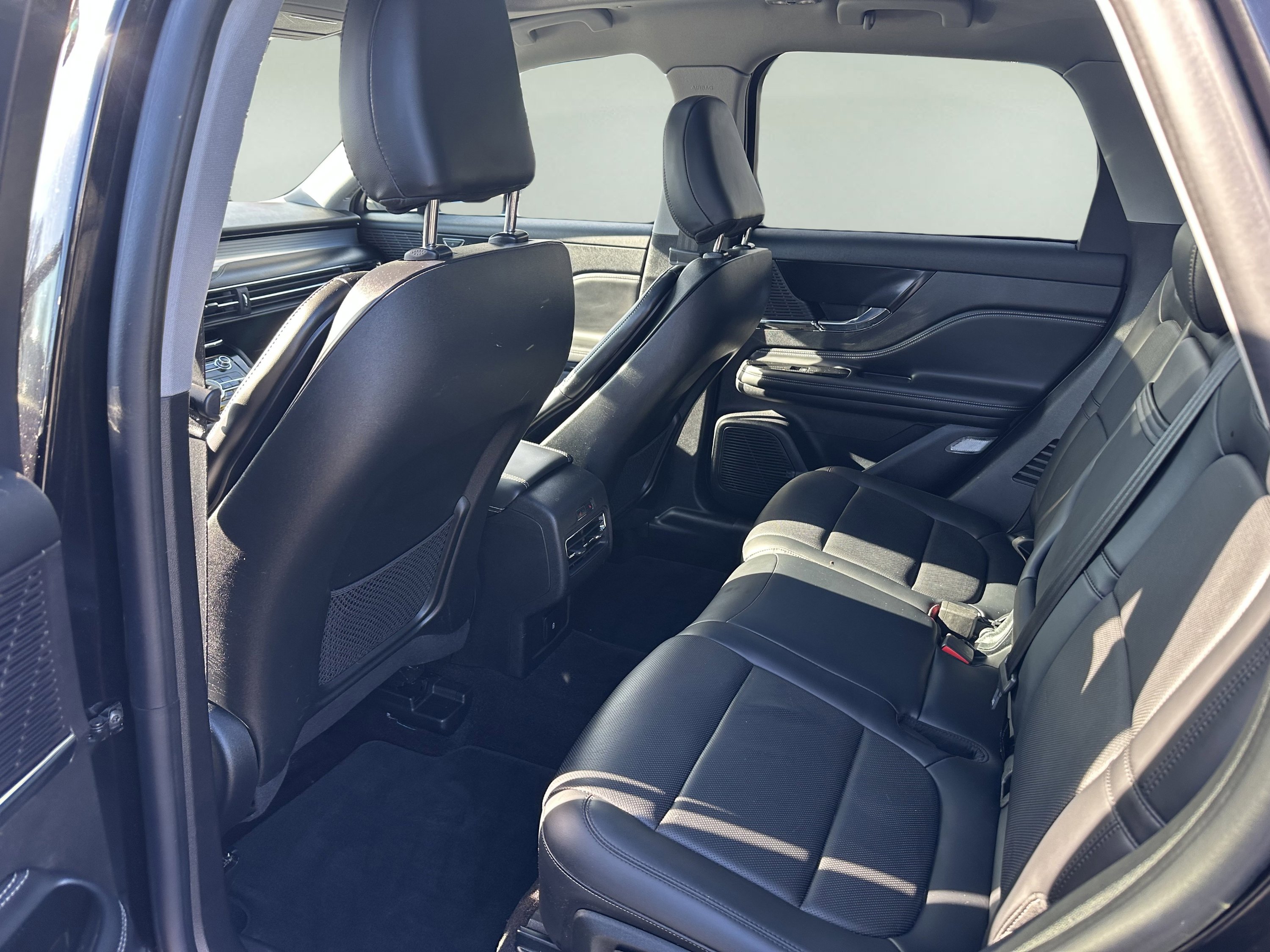 Certified 2022 Lincoln Corsair AWD w/ Premium Package image 10