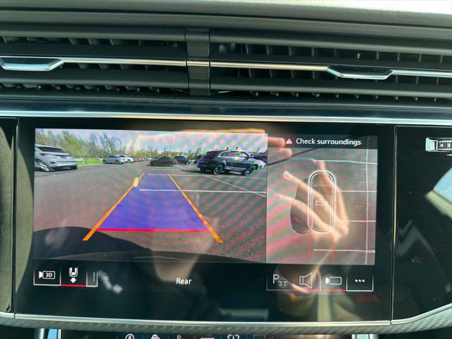 Certified 2025 Audi RS Q8 performance AWD/4WD image 19