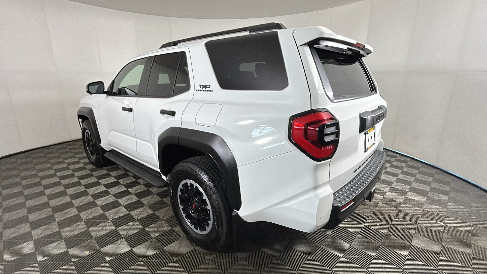 Used 2025 Toyota 4Runner TRD Off-Road Premium w/ Tow Technology Package AWD/4WD image 5