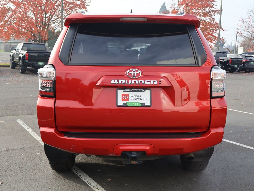 Used 2022 Toyota 4Runner SR5 Premium image 7