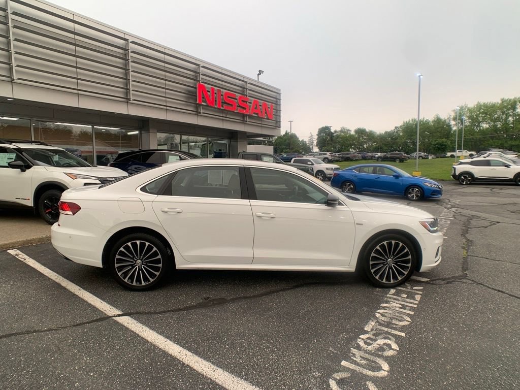 Used 2022 Volkswagen Passat 2.0T FWD video 2