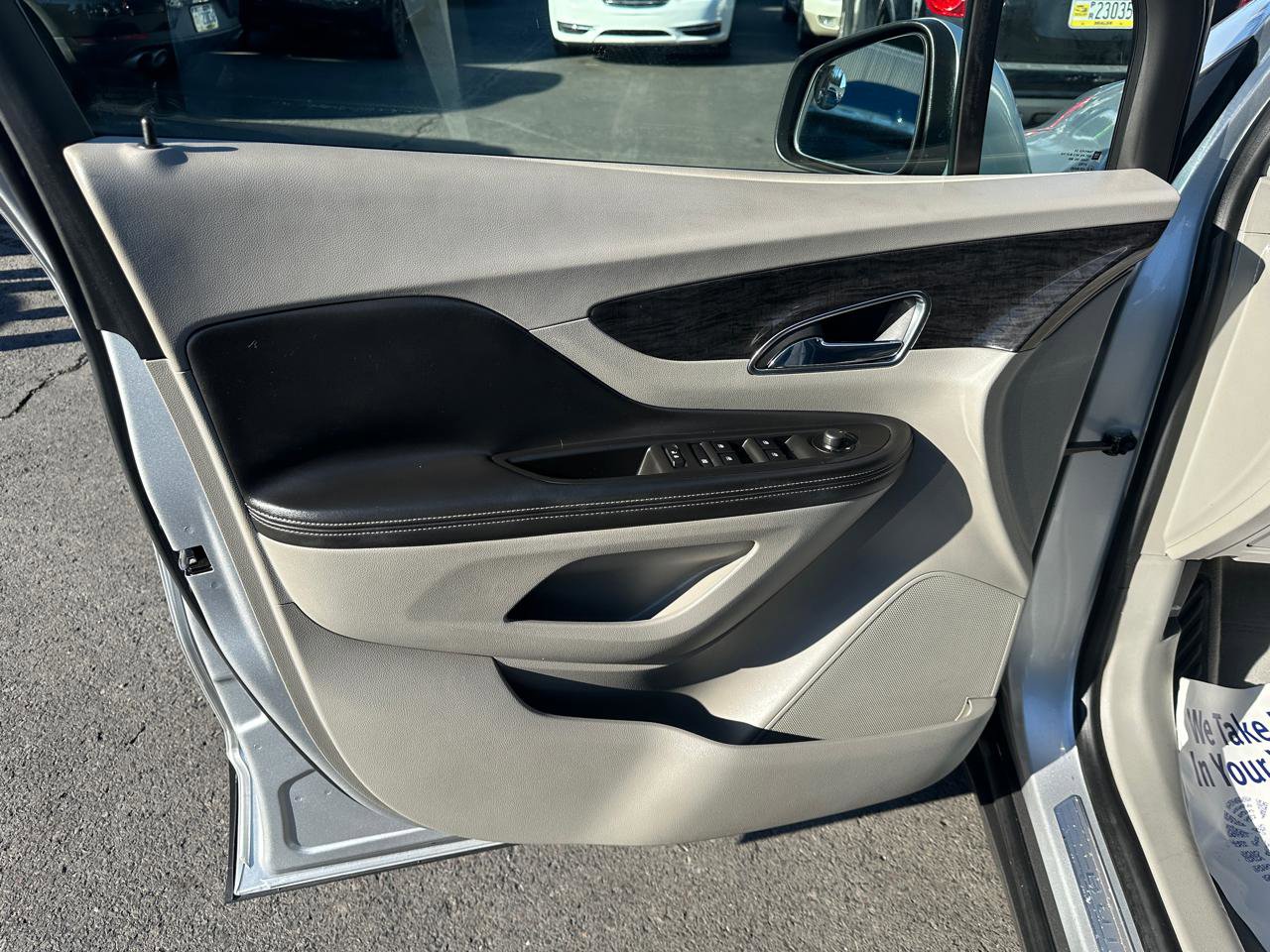 Used 2014 Buick Encore FWD image 10
