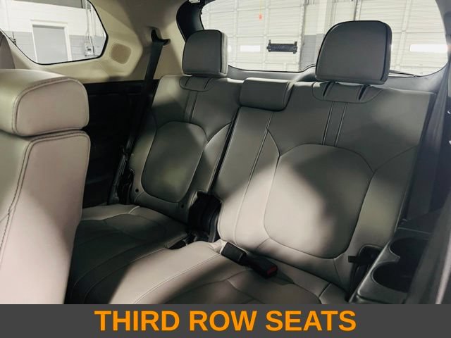Used 2023 Honda Pilot Elite image 12