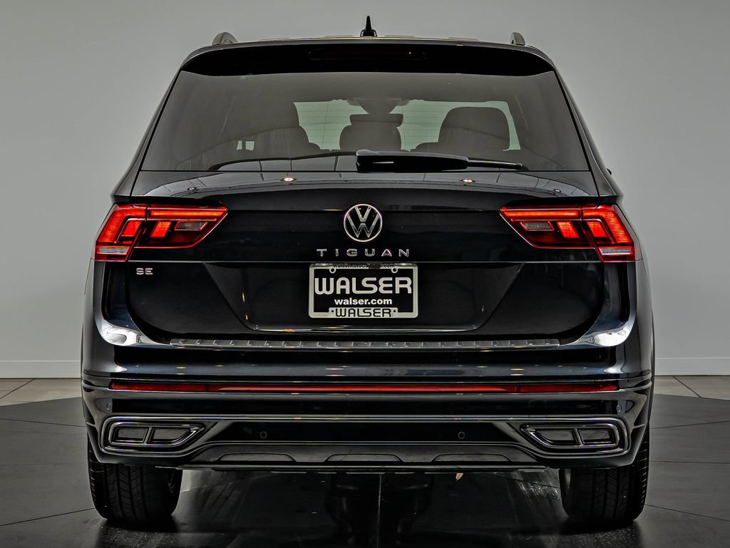 Used 2023 Volkswagen Tiguan SE R-Line FWD image 6