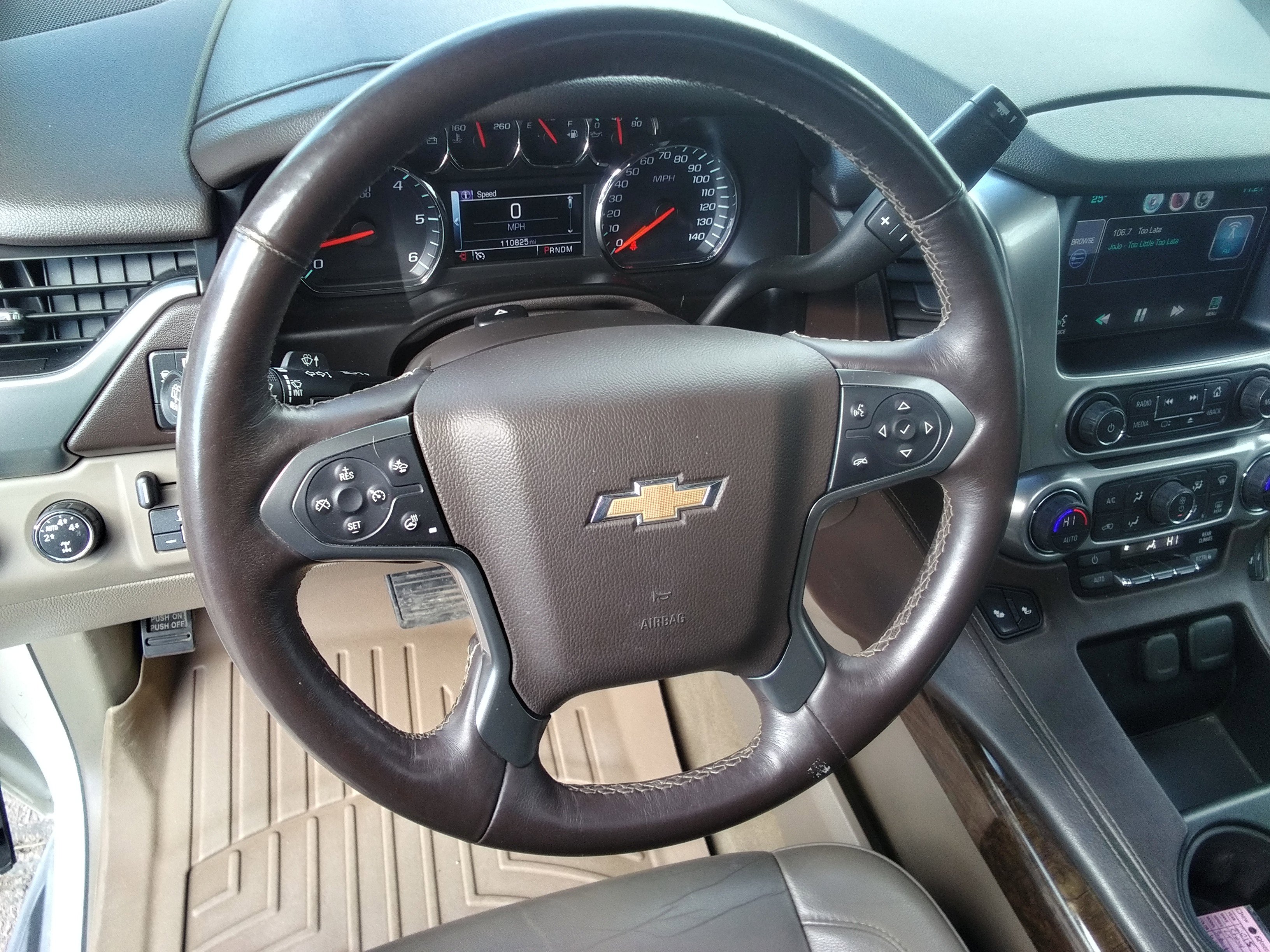 Used 2015 Chevrolet Suburban LT AWD/4WD image 21