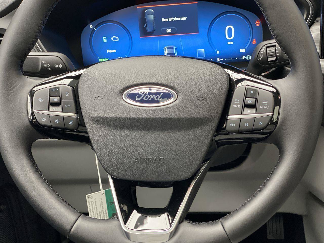 New 2024 Ford Escape SE w/ PHEV Premium Package FWD image 14