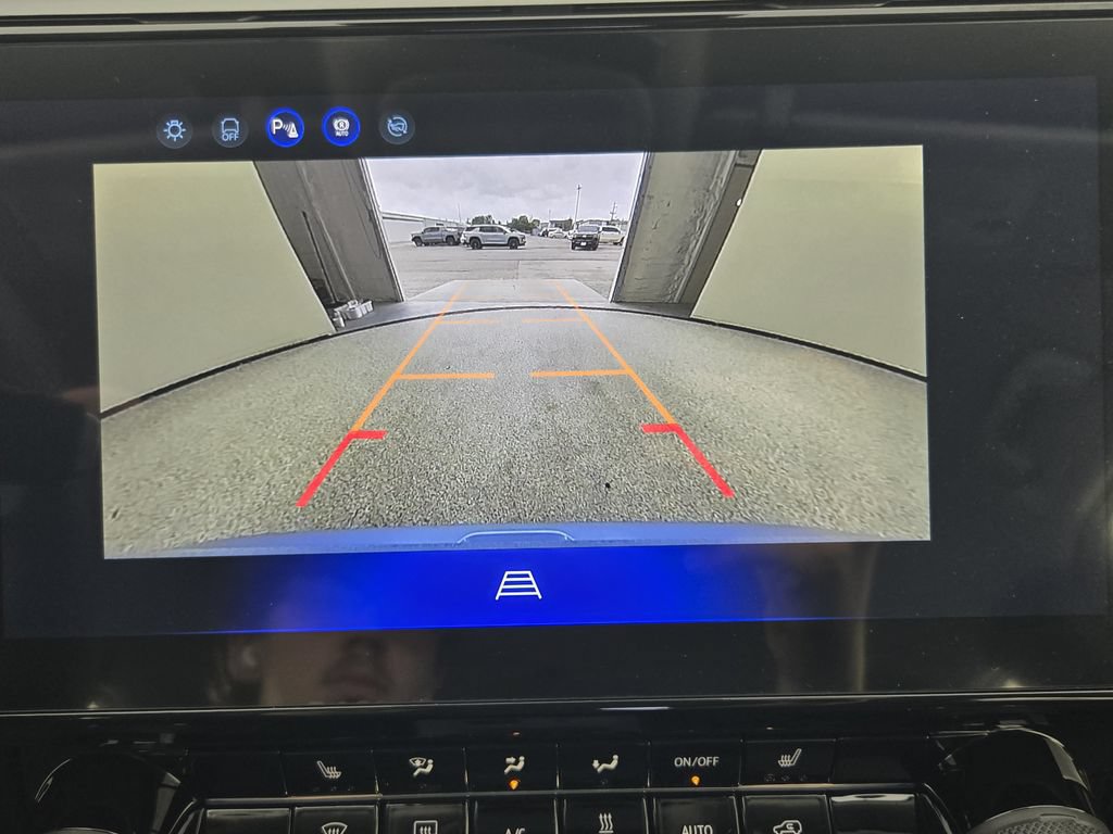 New 2027 Chevrolet Bolt LT w/ Comfort Package FWD image 19