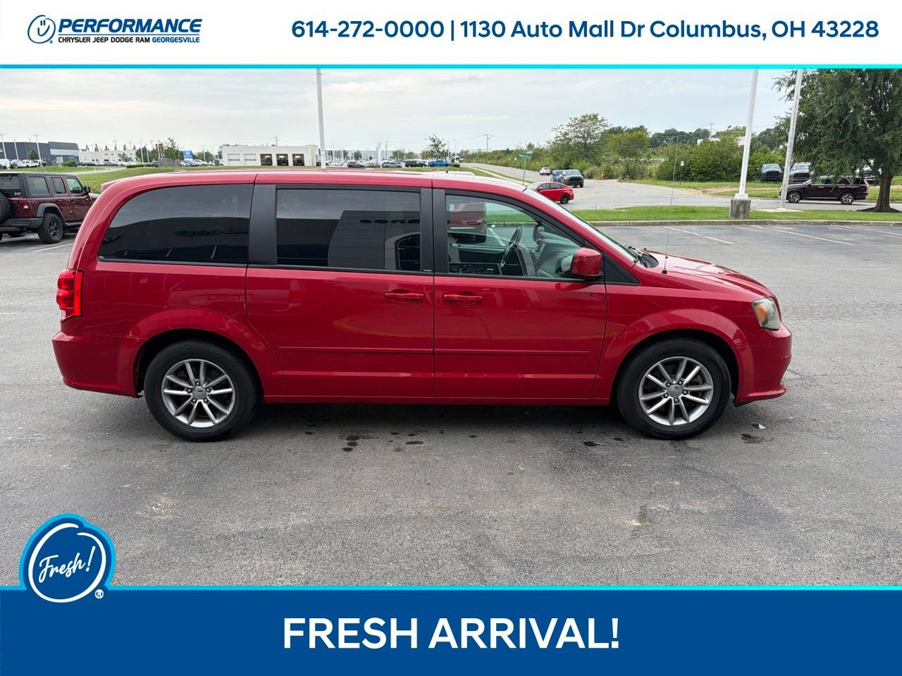 Used 2014 Dodge Grand Caravan R/T w/ Driver Convenience Group FWD image 3
