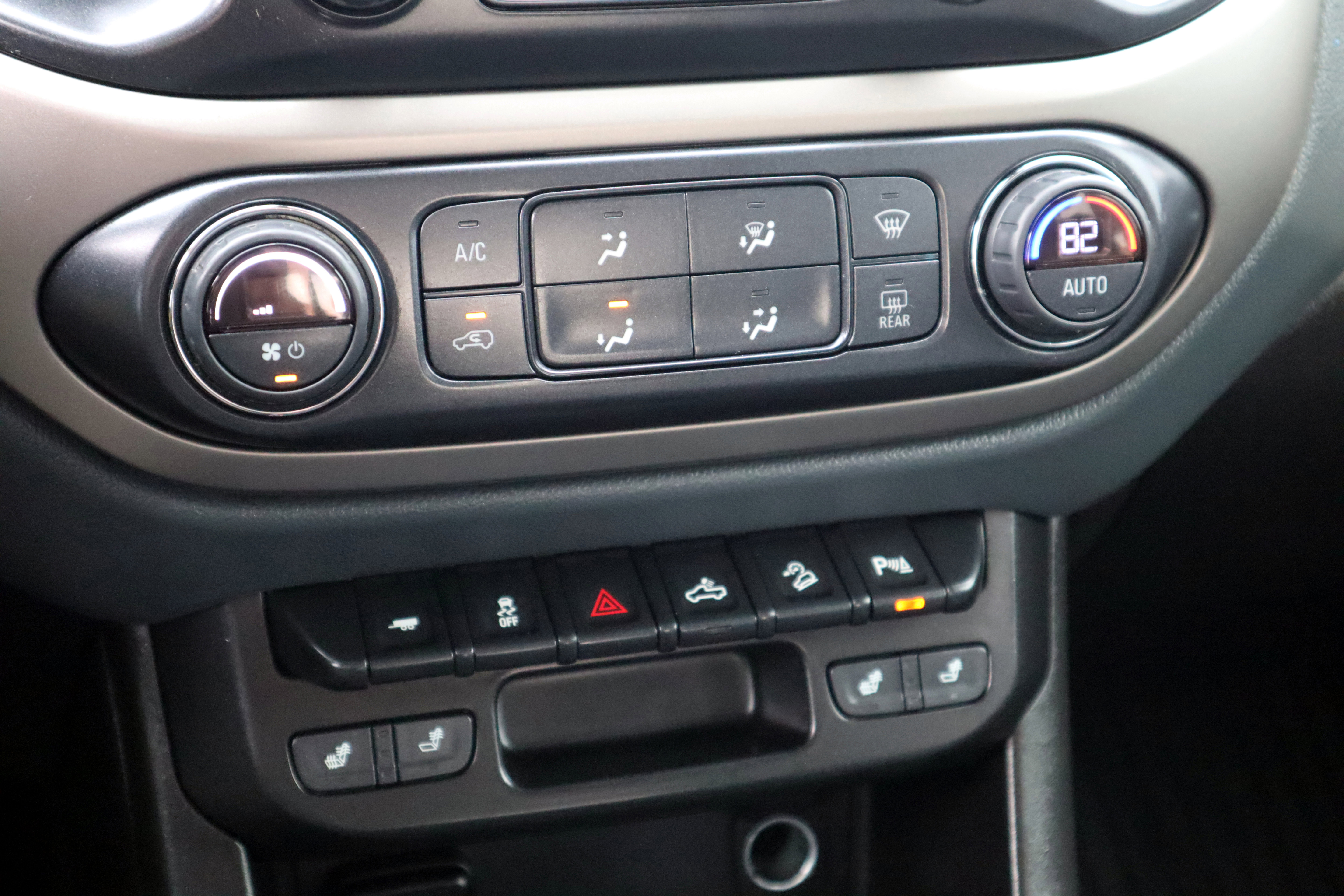 Used 2022 Chevrolet Colorado Z71 image 27