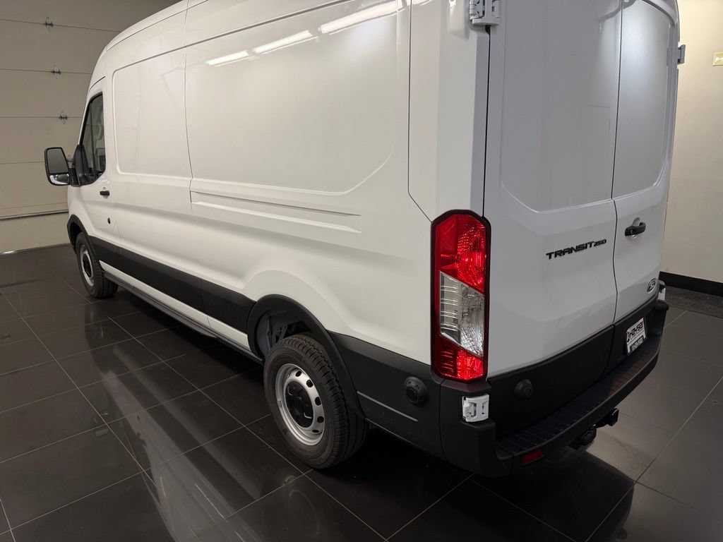New 2026 Ford Transit 250 148 Medium Roof RWD image 4