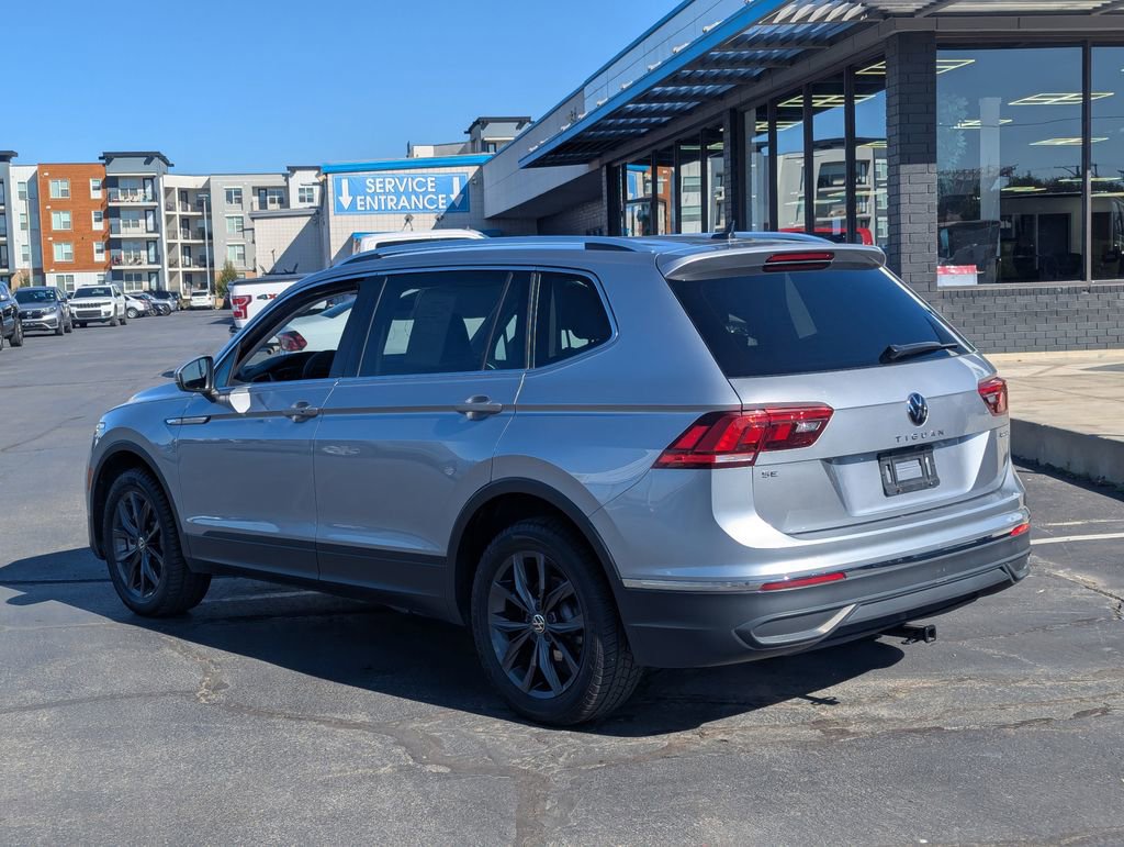 Used 2024 Volkswagen Tiguan SE image 7