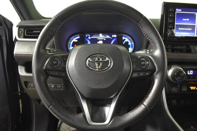 Used 2022 Toyota RAV4 SE w/ Weather & Moonroof Package AWD/4WD image 13