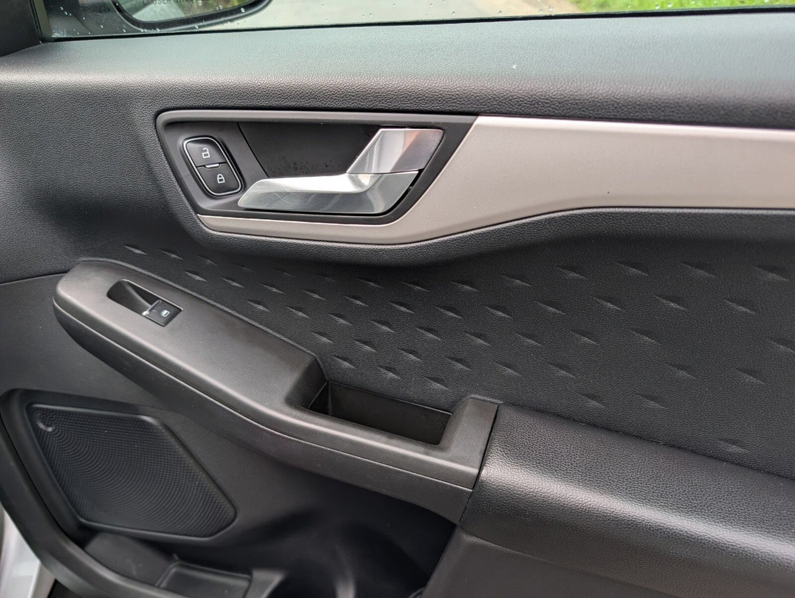 Used 2020 Ford Escape SEL AWD/4WD image 28