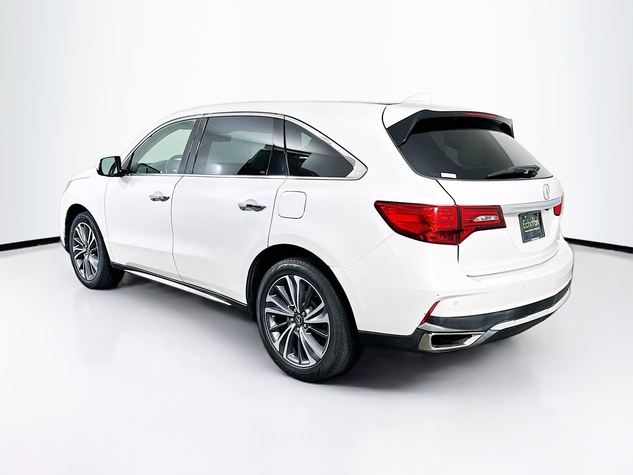 Used 2019 Acura MDX w/ Technology Package AWD/4WD image 5