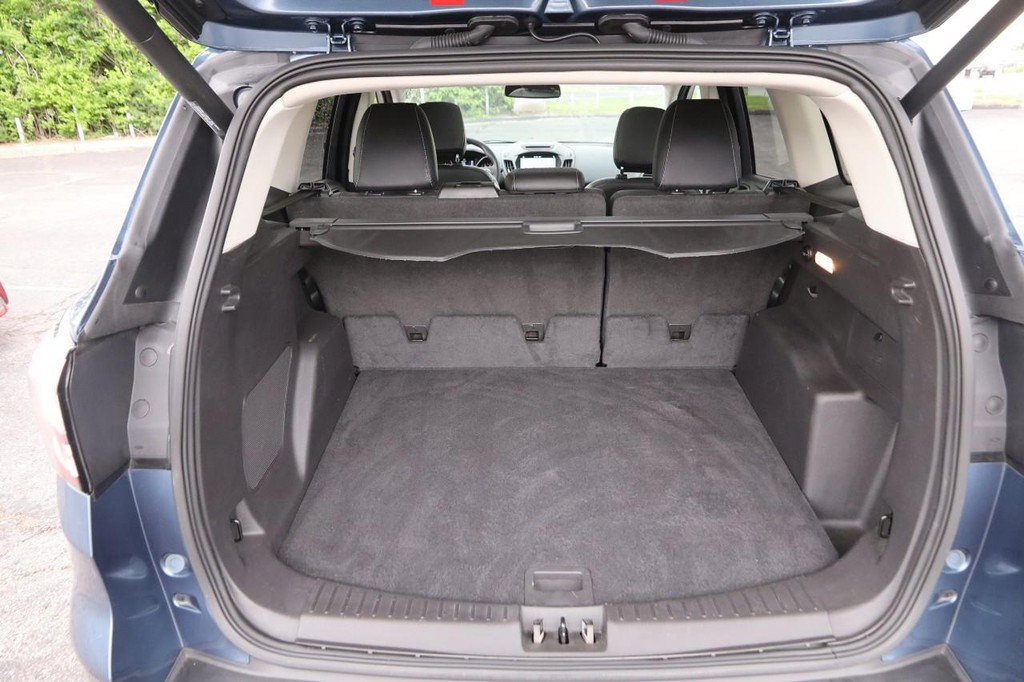 Used 2018 Ford Escape Titanium w/ Ford Safe & Smart Package AWD/4WD image 7