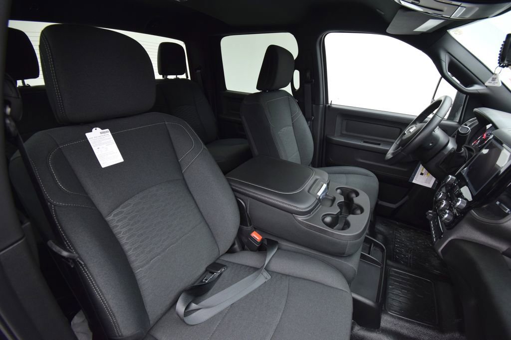 New 2026 RAM 5500 Tradesman AWD/4WD image 17