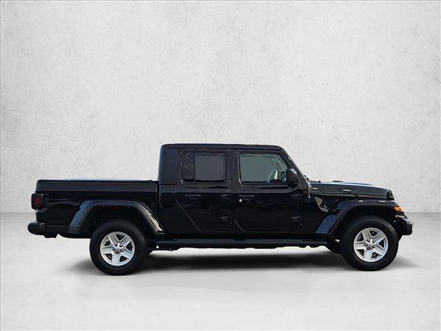 Used 2022 Jeep Gladiator Sport AWD/4WD image 4