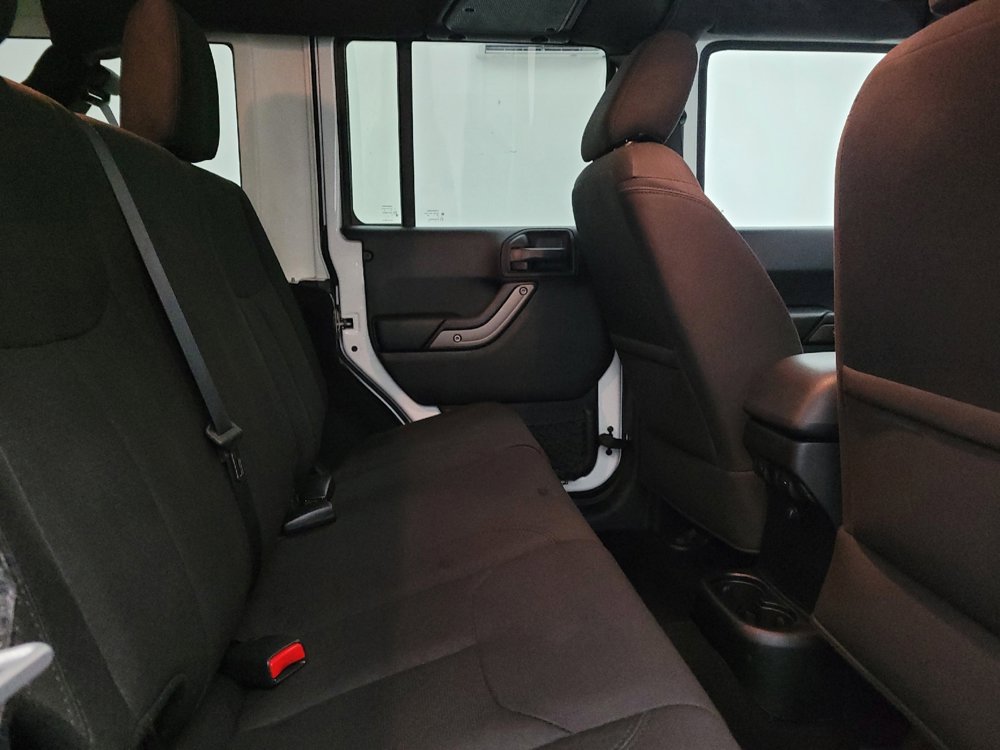 Used 2018 Jeep Wrangler Unlimited Sport image 19