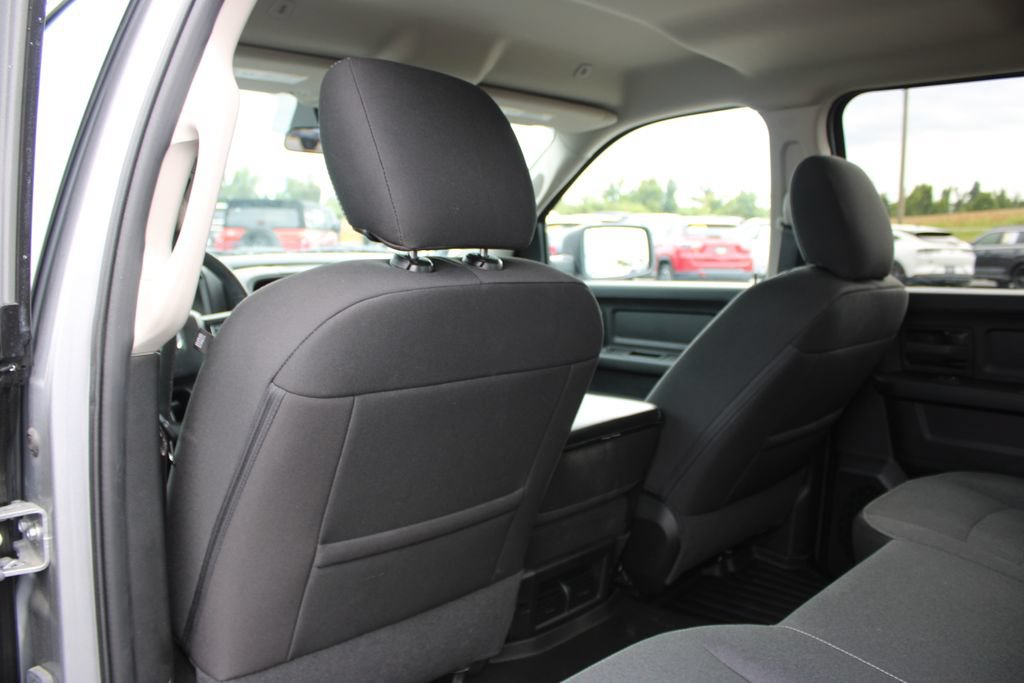 Used 2022 RAM 1500 Tradesman w/ Chrome Plus Package RWD image 26