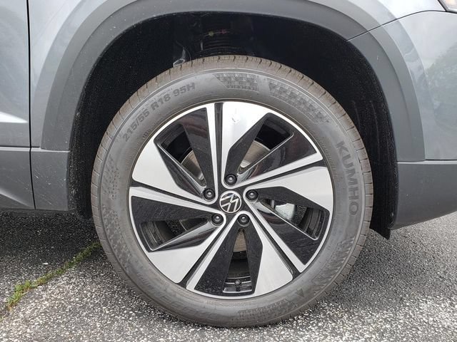 New 2026 Volkswagen Taos SE AWD/4WD image 12