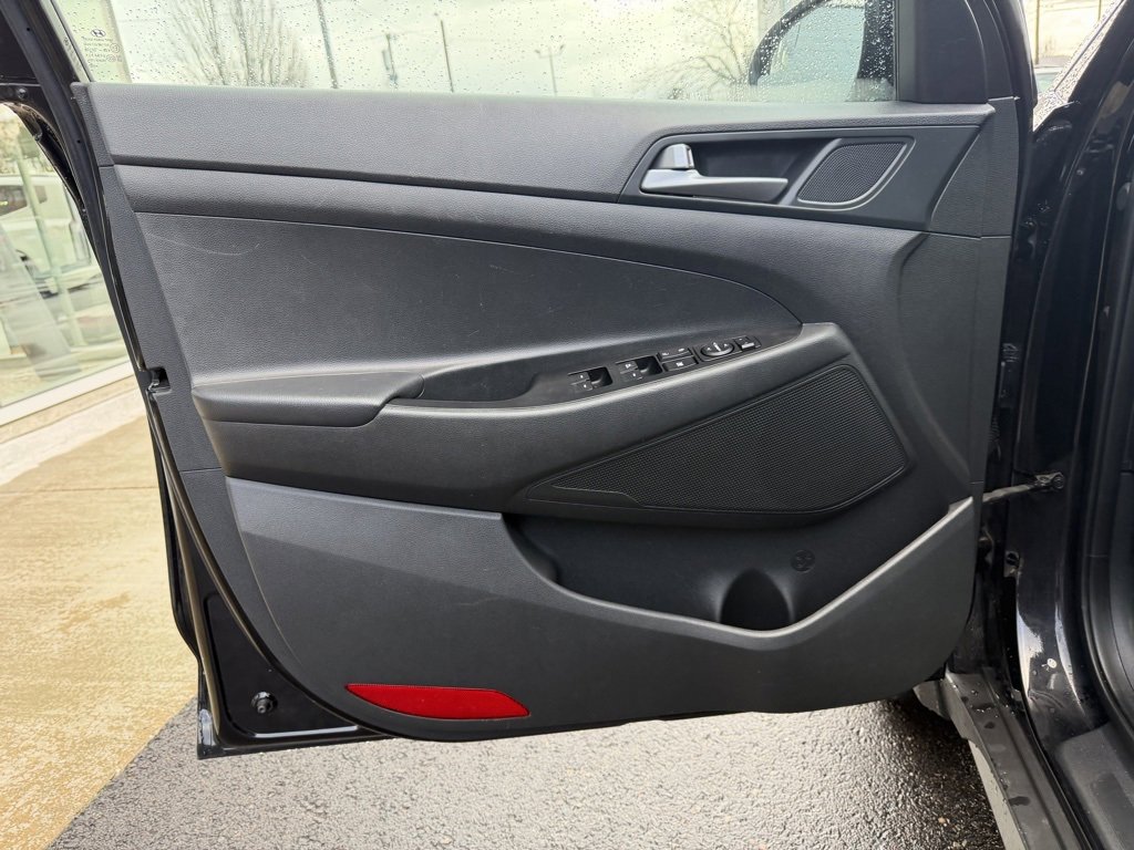 Used 2017 Hyundai Tucson Eco image 11