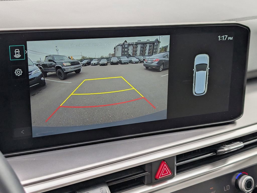 Certified 2025 Kia Sorento S w/ Panoramic Sunroof Package AWD/4WD image 30