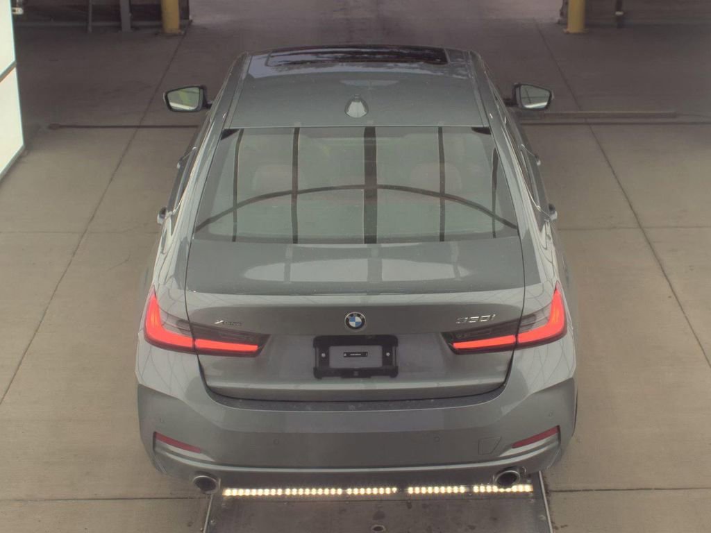 Used 2024 BMW 330i xDrive Sedan w/ Premium Package image 5