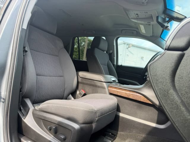 Used 2018 Chevrolet Tahoe LS AWD/4WD image 16