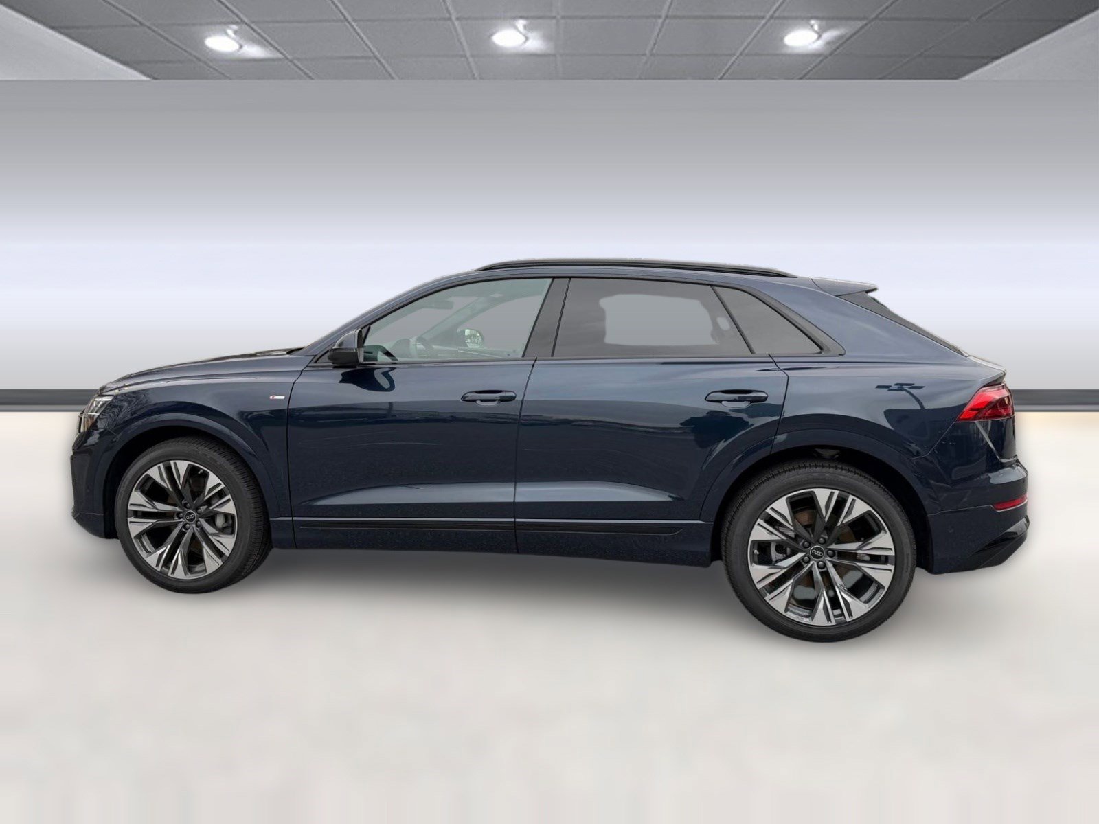 New 2026 Audi Q8 Premium Plus image 2