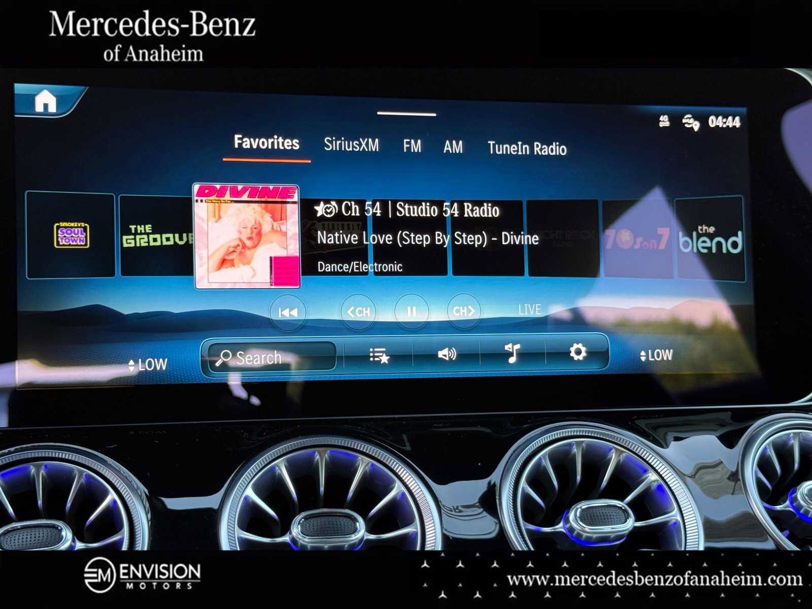 Used 2024 Mercedes-Benz AMG GT 43 image 40