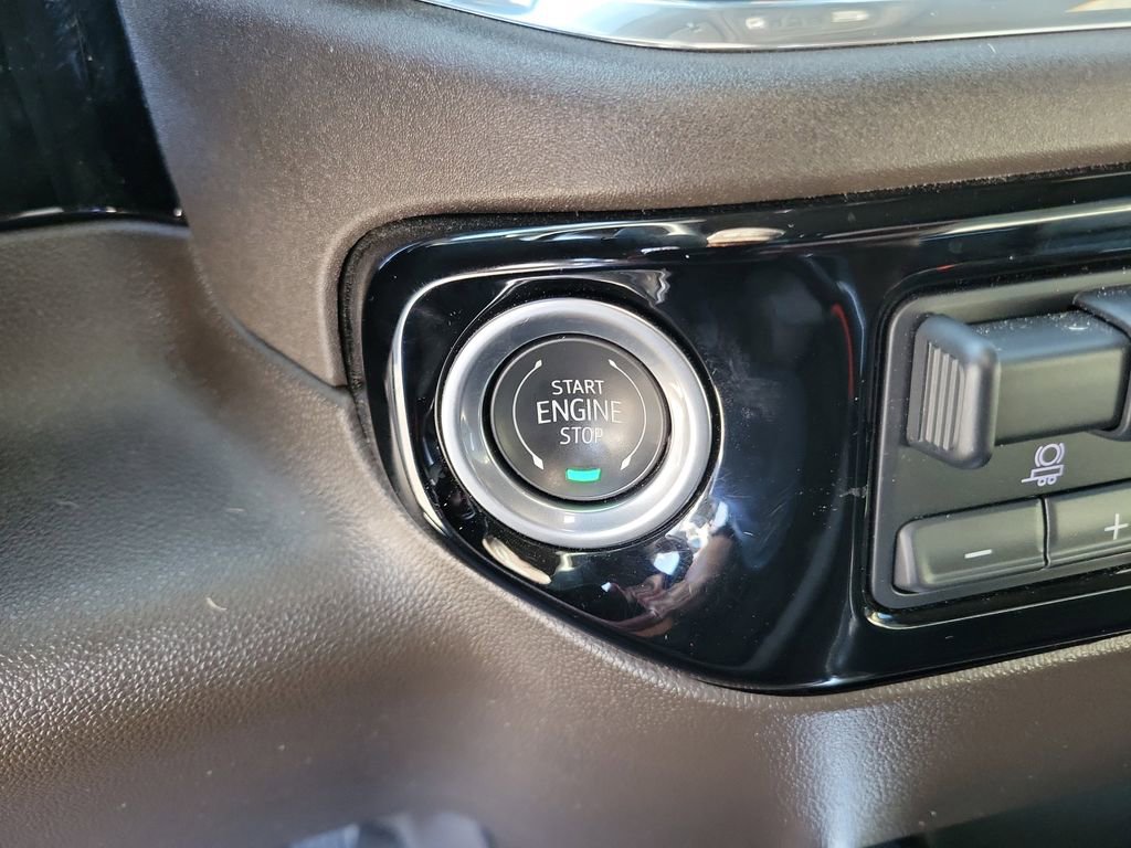 Used 2024 GMC Sierra 1500 SLT w/ SLT Premium Plus Package AWD/4WD image 25