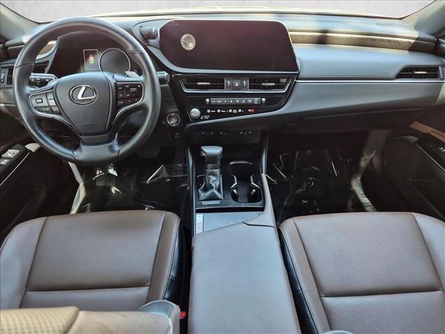 Certified 2024 Lexus ES 350 w/ Premium Package FWD image 17