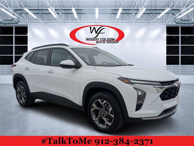 Used 2025 Chevrolet Trax LT w/ LT Convenience Package FWD image 1