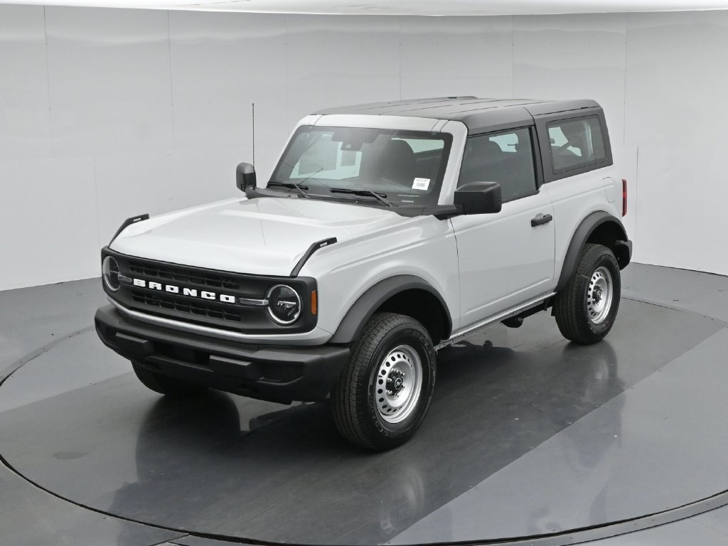 New 2026 Ford Bronco 2-Door AWD/4WD image 33