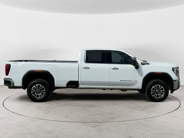 Used 2025 GMC Sierra 3500 SLT w/ X31 Off-Road Package image 6