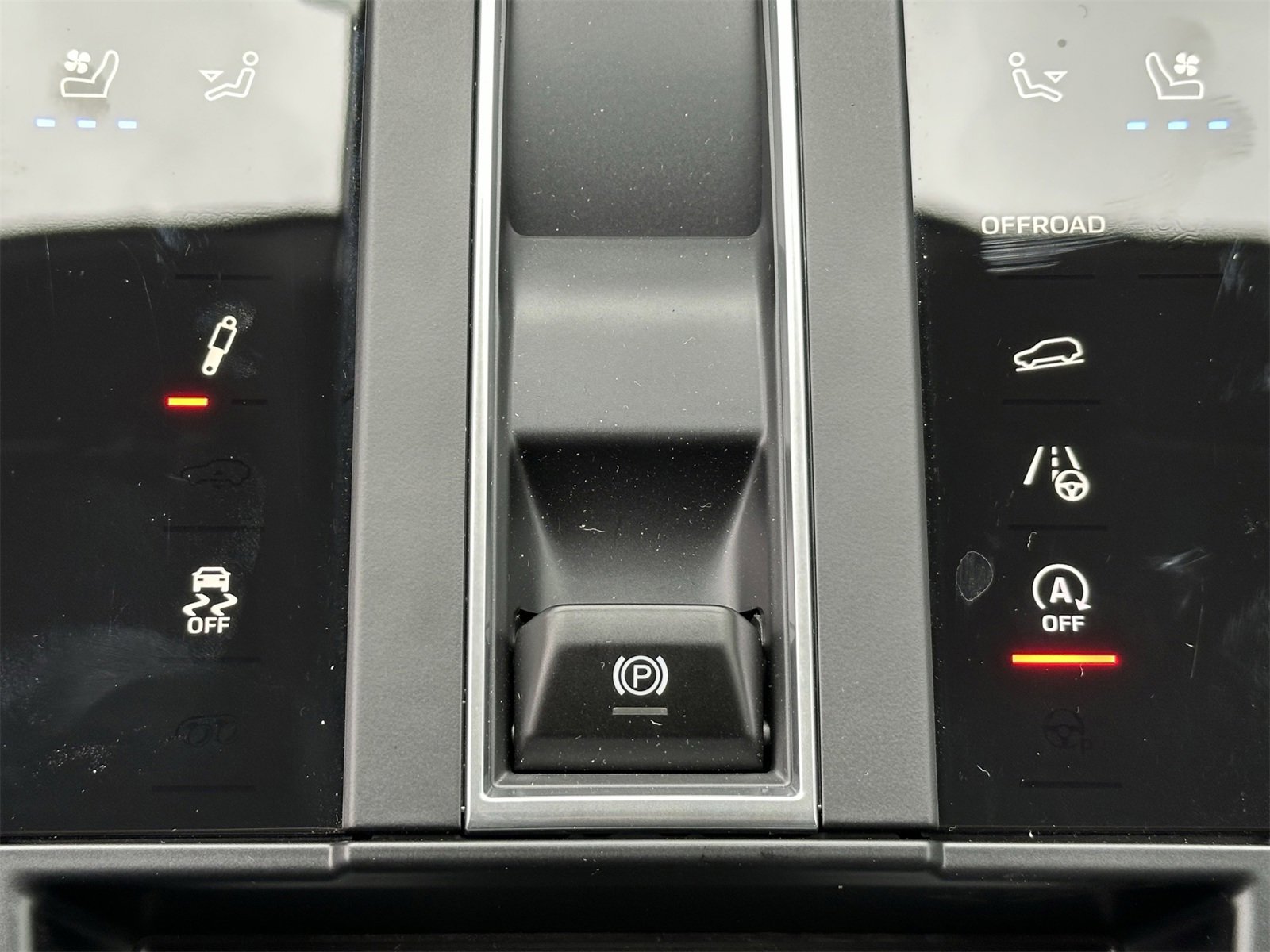 New 2026 Porsche Macan S image 25