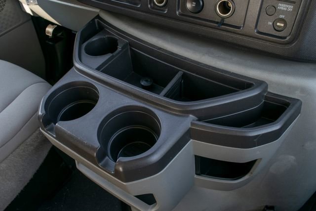 Used 2011 Ford E-250 and Econoline 250 w/ PWR Group image 19