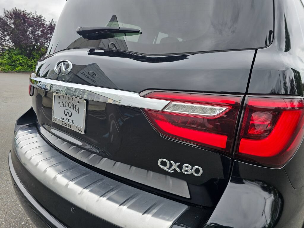 Used 2019 INFINITI QX80 Luxe w/ Proassist Package AWD/4WD image 19