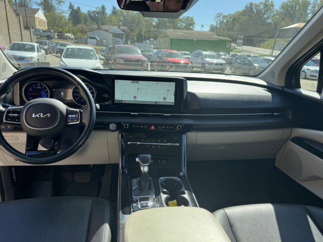 Used 2022 Kia Carnival SX image 14