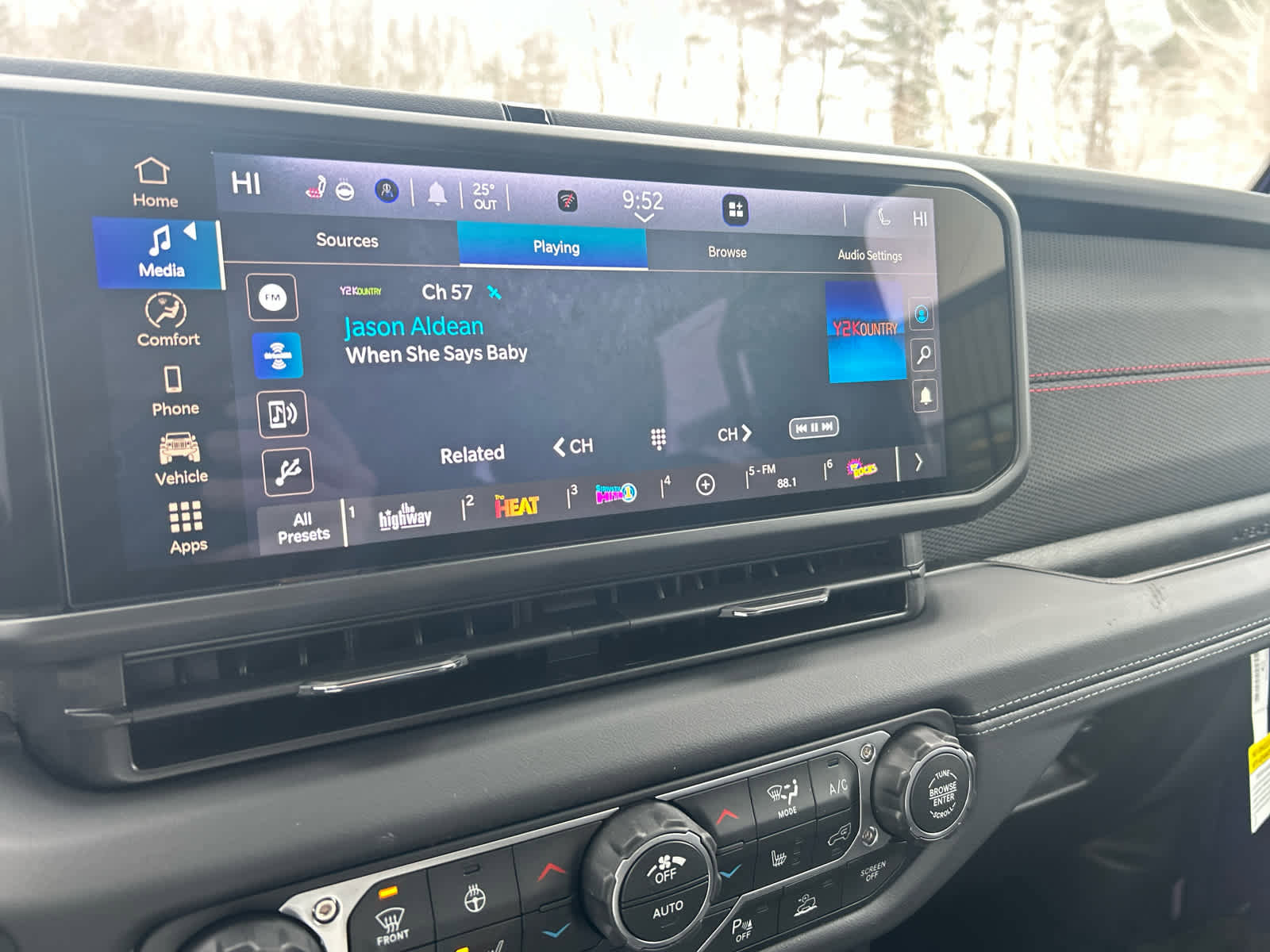 New 2026 Jeep Wrangler Unlimited Rubicon w/ Safety Group image 11