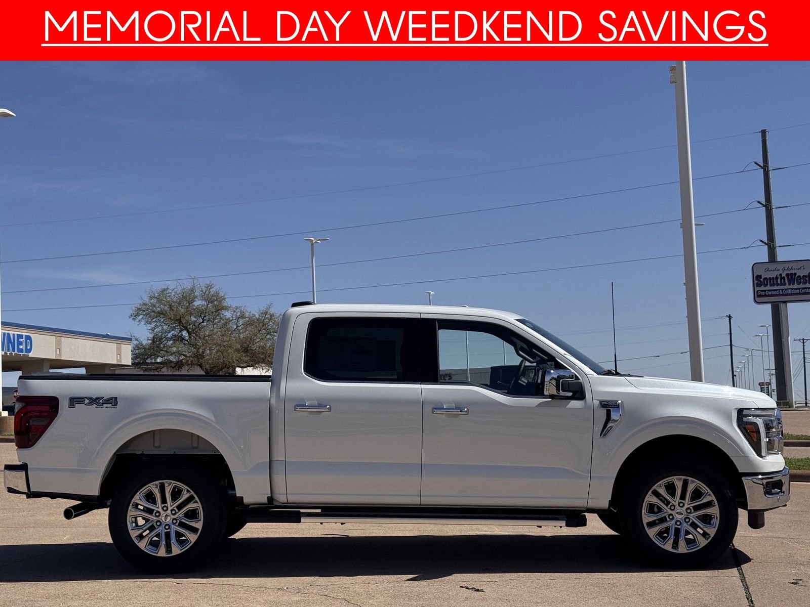 Used 2025 Ford F150 Lariat w/ Equipment Group 501A Mid AWD/4WD image 3