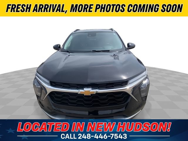 Used 2024 Chevrolet Trax LT w/ Driver Confidence Package FWD image 5