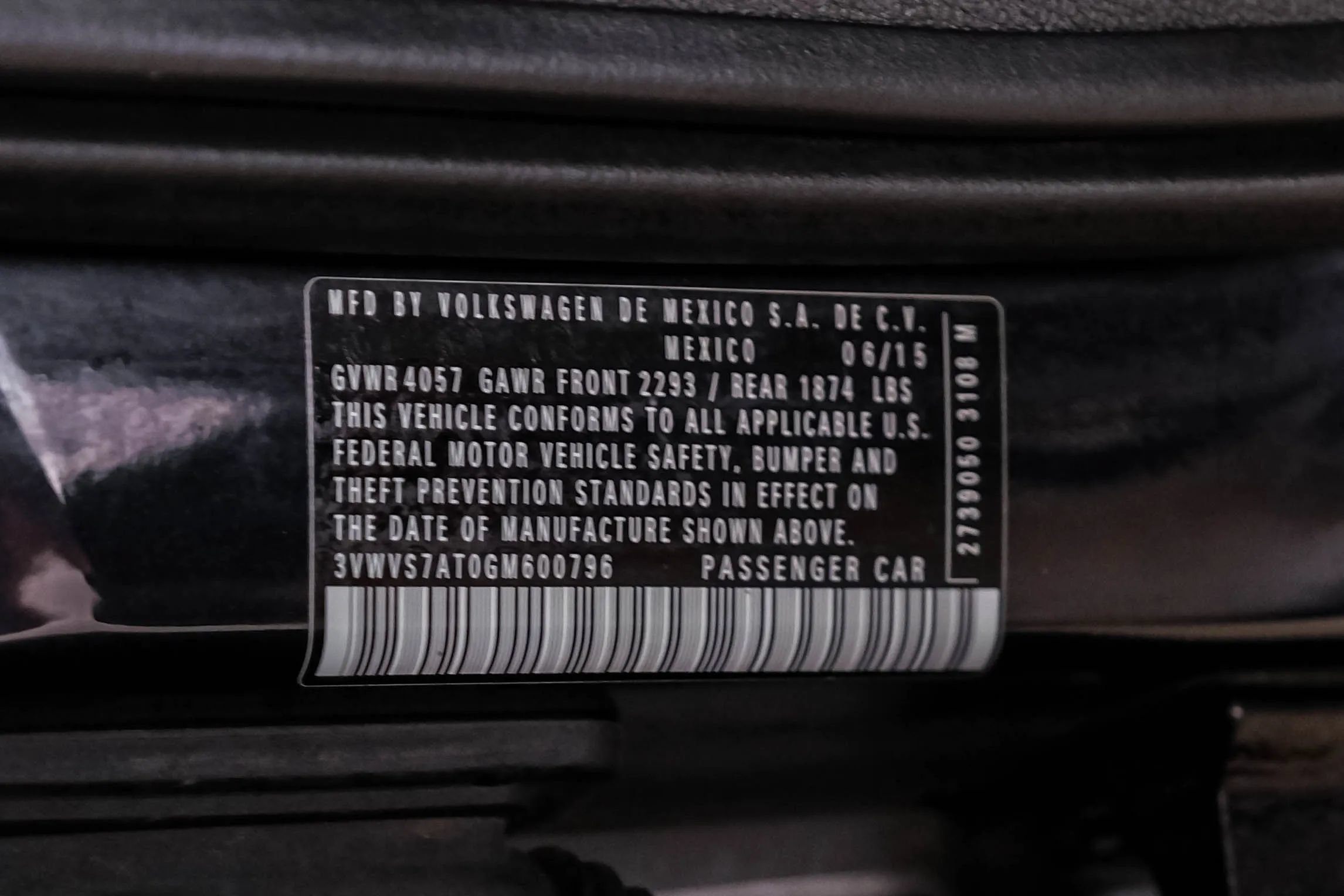 Used 2016 Volkswagen Beetle R-Line SE FWD image 47