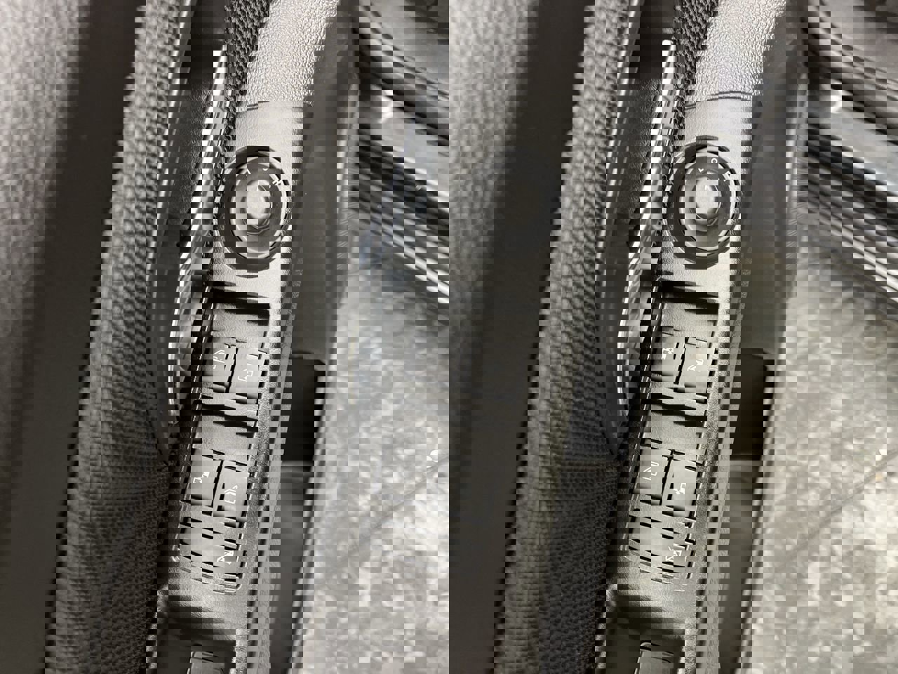 Used 2014 Chevrolet Cruze LT w/ RS Package FWD image 7