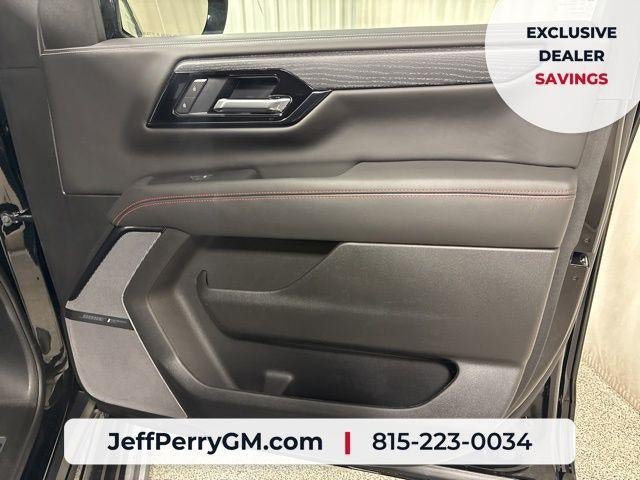 New 2026 GMC Yukon AT4 Ultimate AWD/4WD image 16