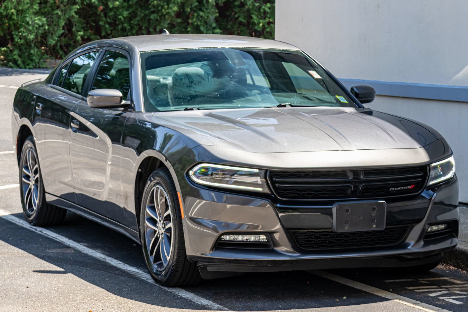 Used 2019 Dodge Charger SXT AWD/4WD image 10