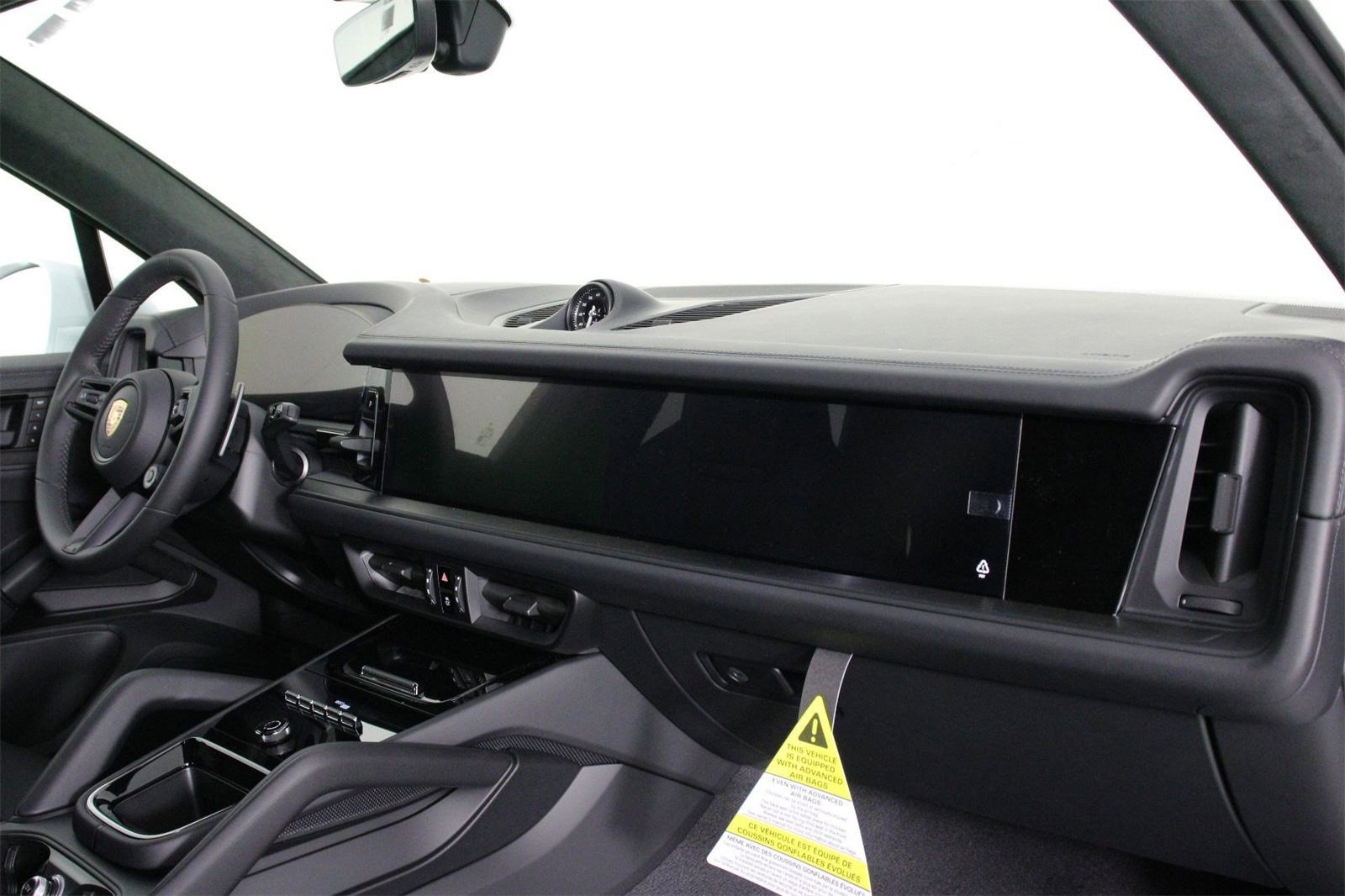 New 2026 Porsche Cayenne GTS image 15