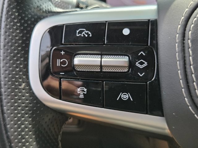 Used 2025 Genesis GV80 3.5T e-SC AWD/4WD image 35